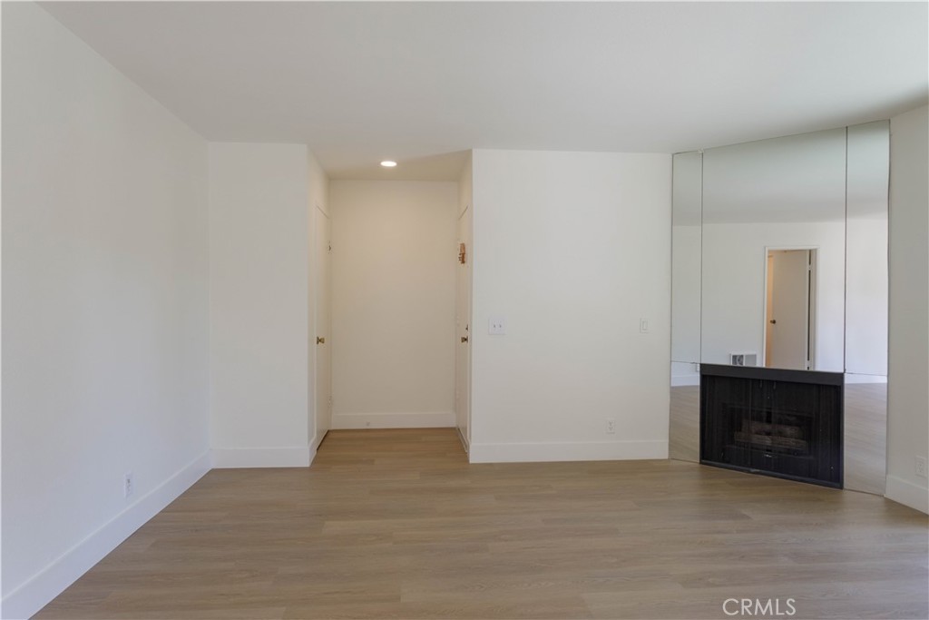 1044 S Idaho 1, La Habra CA 90631 - photo 11