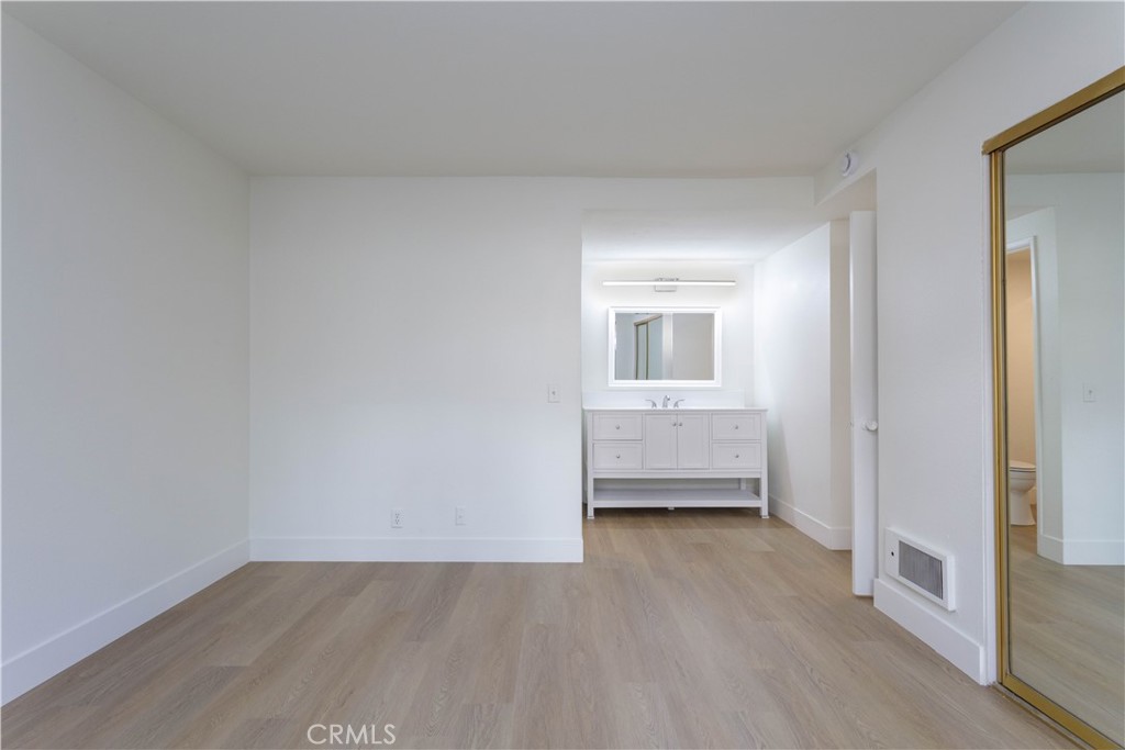 1044 S Idaho 1, La Habra CA 90631 - photo 19