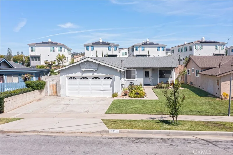 111 E Olive, La Habra, CA 90631