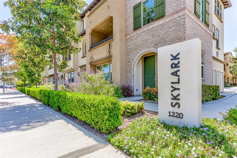 1220 W La Habra Boulevard W 102, La Habra, CA 90631