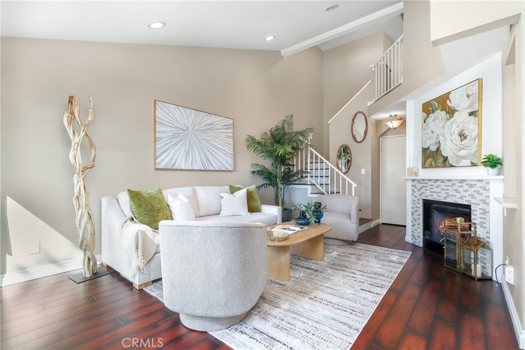 124 S Valencia, La Habra CA 90631 - photo 1