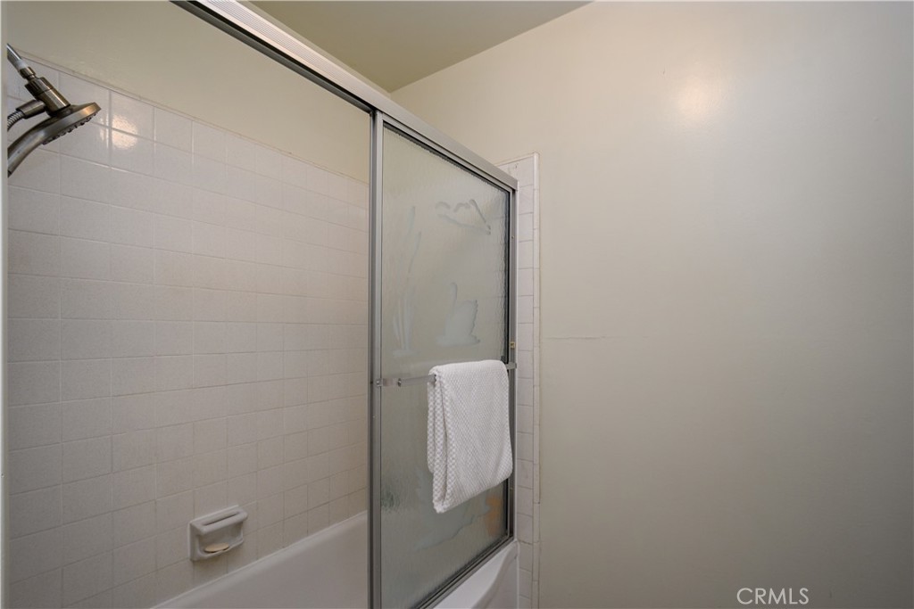 Upstairs full bath - 1301 Ironwood Street, La Habra CA 90631 - photo 19