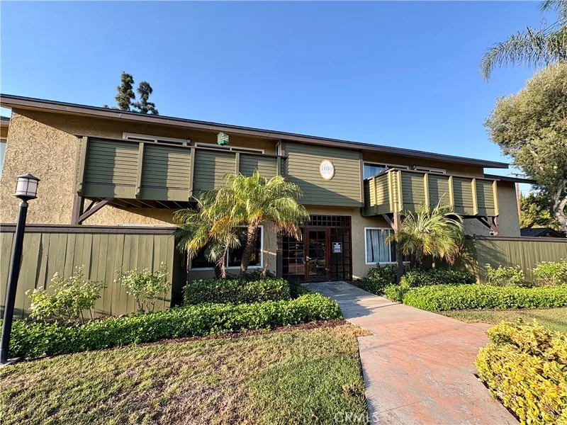 1400 W Lambert Road 187, La Habra, CA 90631