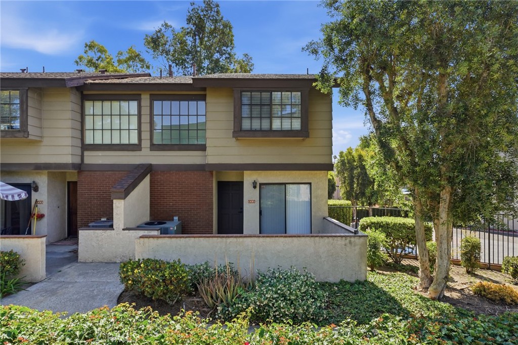 1491 W Lambert, La Habra CA 90631 - photo 1