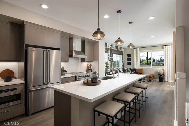166 E Whittier Boulevard, La Habra