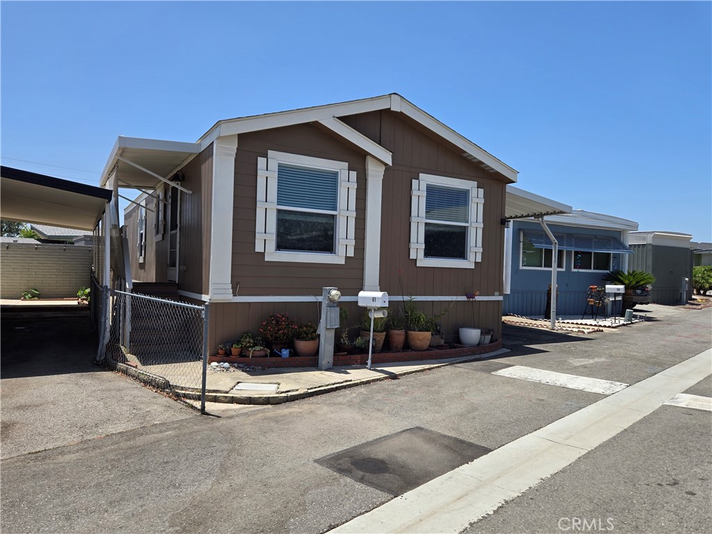 1731 W LAMBERT 61, La Habra CA 90631 - photo 1