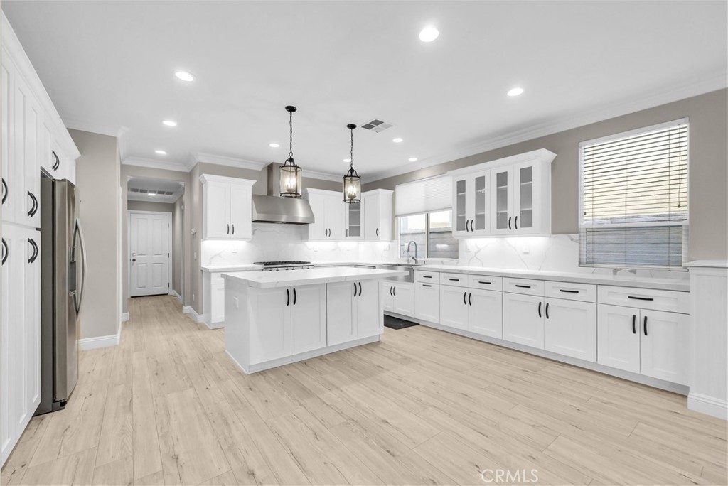 1881 S Hogan Court, La Habra CA 90631 - photo 15