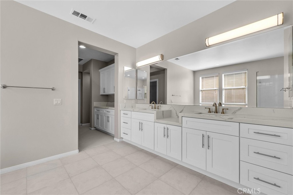 1881 S Hogan Court, La Habra CA 90631 - photo 28