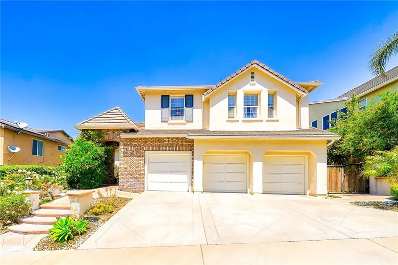 1961 W Snead Street, La Habra, CA 90631