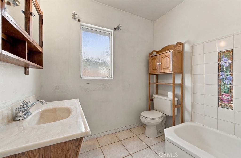 Bathroom 2 - 211 Lime Street, La Habra CA 90631 - photo 21