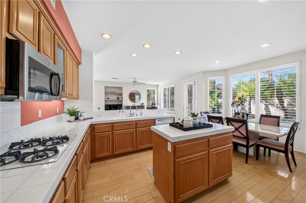 2161 S Ferrier Court, La Habra CA 90631 - photo 14