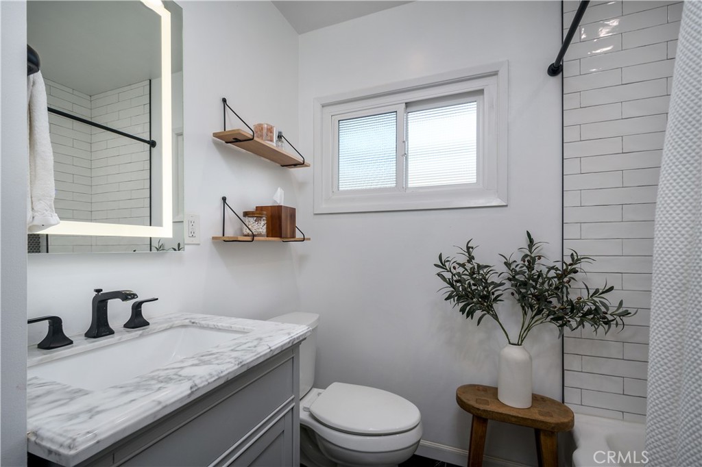 Guest Bathroom - 220 Stanford Street, La Habra CA 90631 - photo 17
