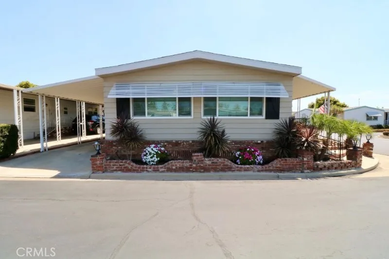 2201 Lake Side Drive 99, La Habra