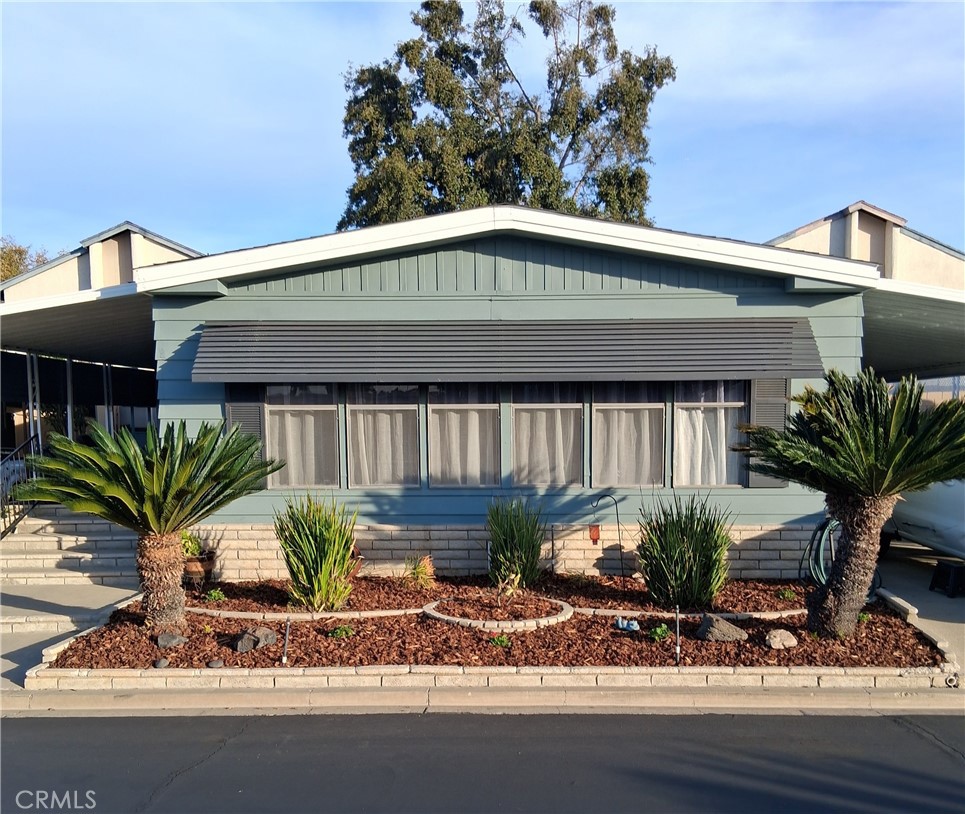 2201 Lake View 20, La Habra CA 90631 - photo 1