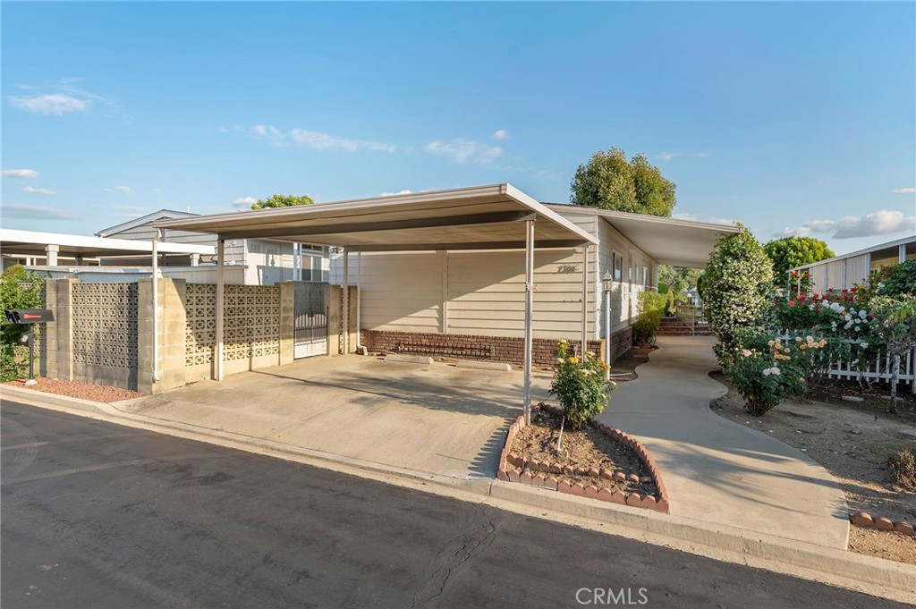 2260 Lake Forest Circle, La Habra CA 90631 - photo 1