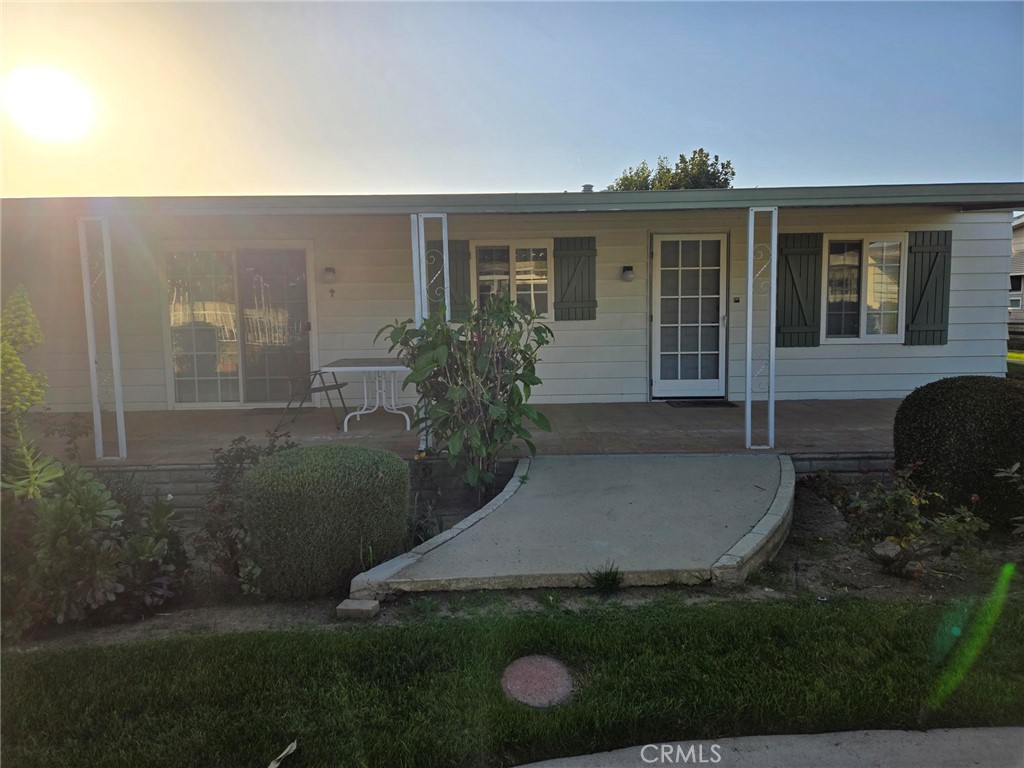 2261 Lake crest Lane 83, La Habra CA 90631 - photo 2