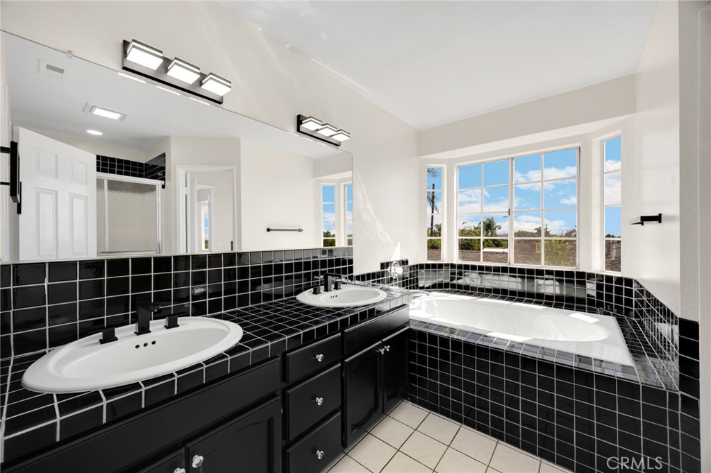 2300 E Whittier, La Habra CA 90631 - photo 25