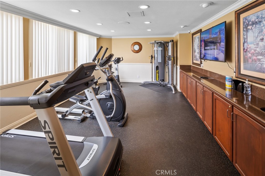 community gym - 2310 lake glen 52, La Habra CA 90631 - photo 21