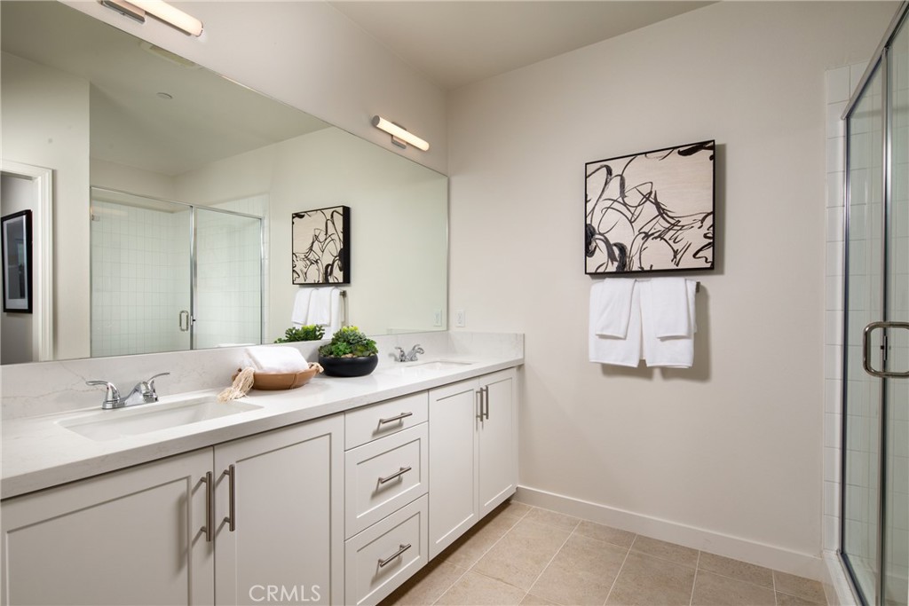 model home - 244 W Citrus Row, La Habra CA 90631 - photo 11