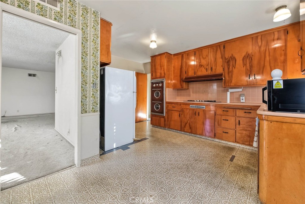 2441 Foxdale, La Habra CA 90631 - photo 11