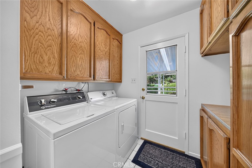 Laundry room and Door to Patio - 2471 Oakland Drive, La Habra CA 90631 - photo 37