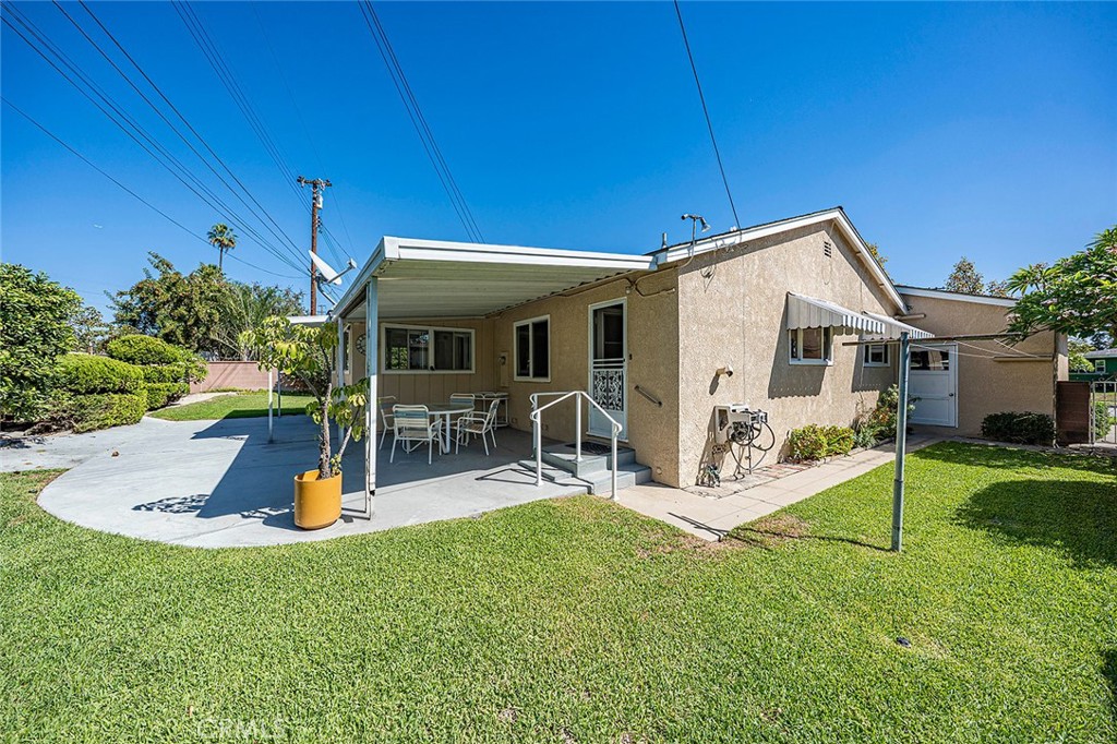 Private rear yard no one behind you - 2471 Oakland Drive, La Habra CA 90631 - photo 39