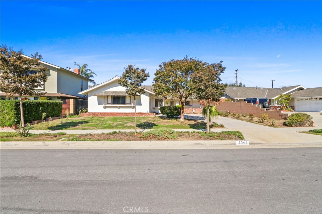 2541 Summershade, La Habra CA 90631 - photo 1