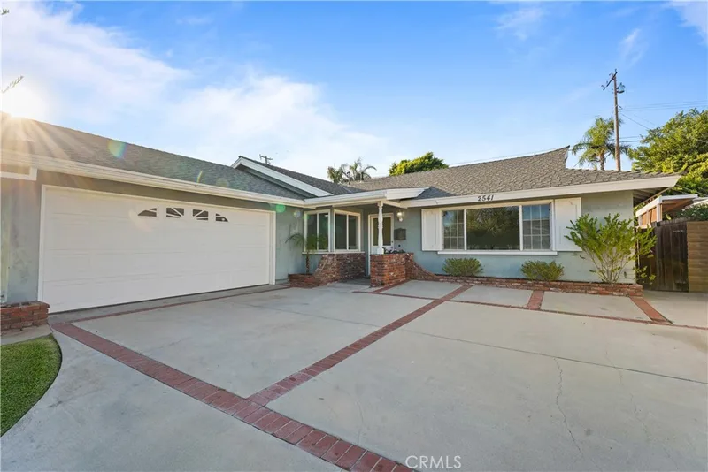 2541 W Cobblestone Road, La Habra, CA 90631