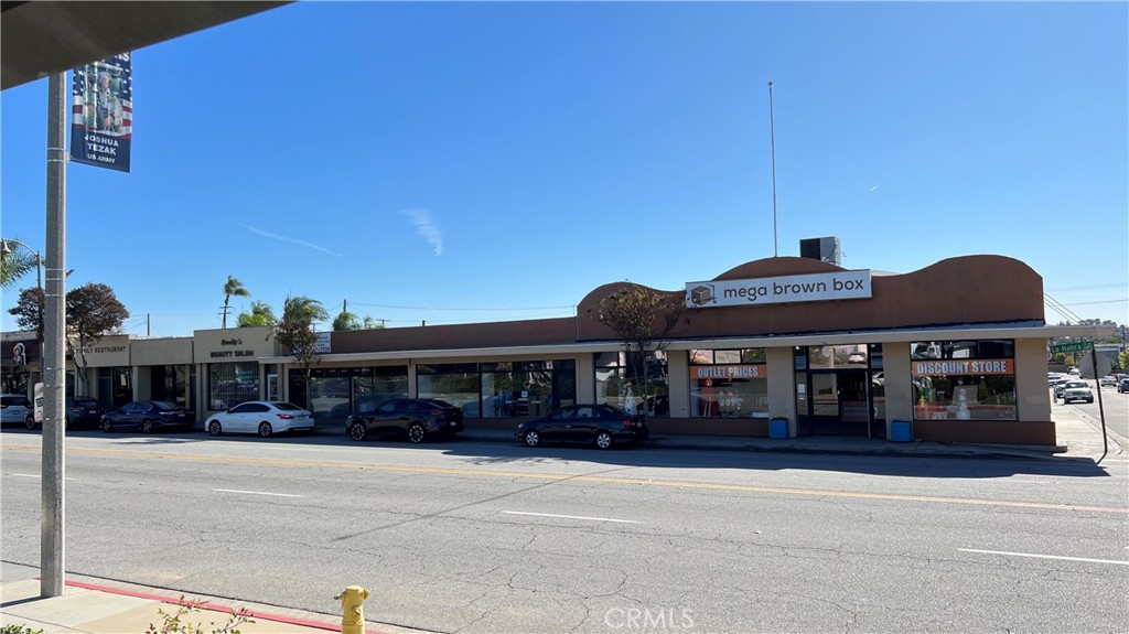 300 E La Habra Boulevard, La Habra CA 90631 - photo 3