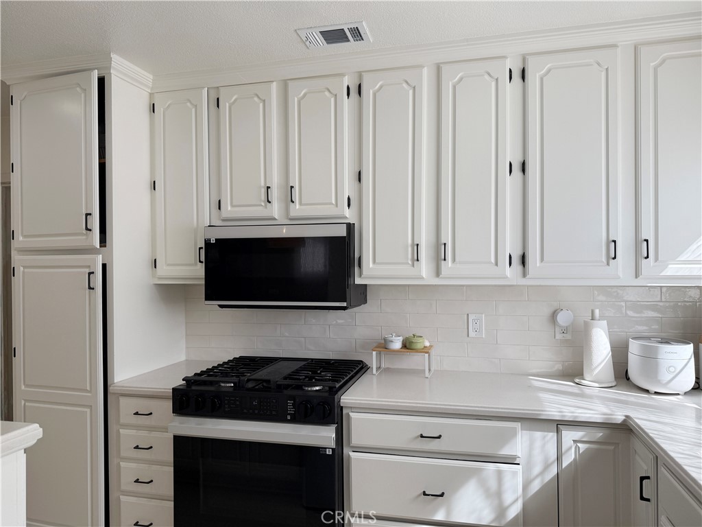 301 Lime Street, La Habra CA 90631 - photo 5