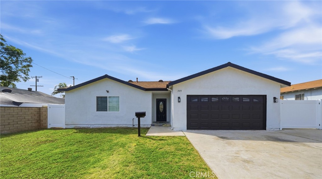 305 N College Drive, La Habra CA 90631 - photo 1