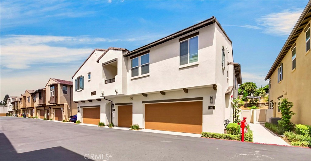 306 Vista Drive 103, La Habra CA 90631 - photo 2
