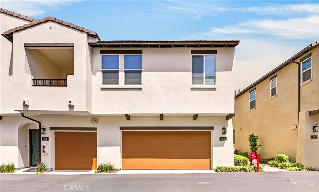 306 Vista Drive 103, La Habra CA 90631 - photo 3