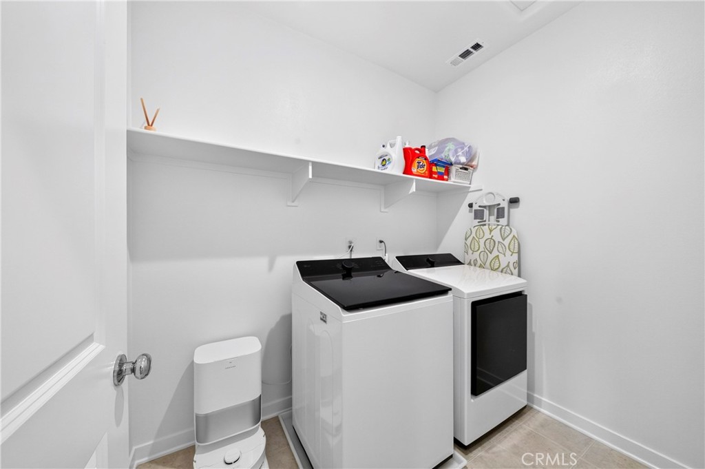 306 Vista Drive 103, La Habra CA 90631 - photo 16