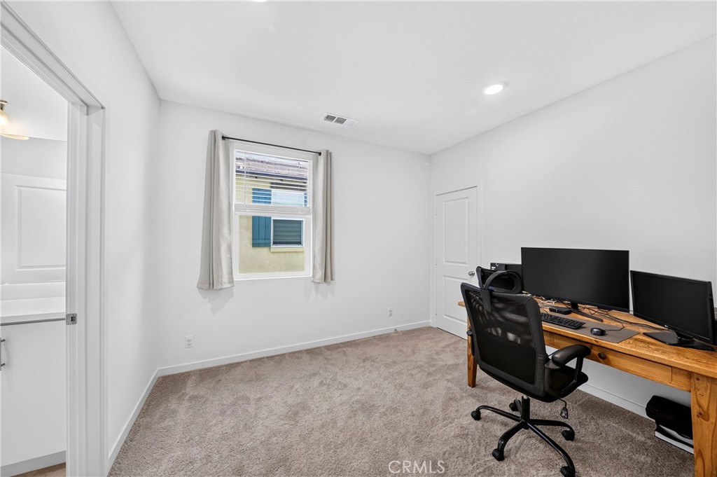 306 Vista Drive 103, La Habra CA 90631 - photo 17