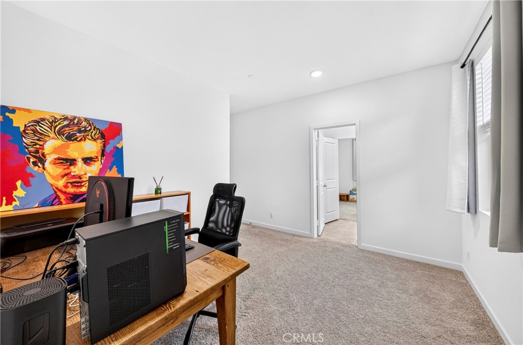 306 Vista Drive 103, La Habra CA 90631 - photo 18