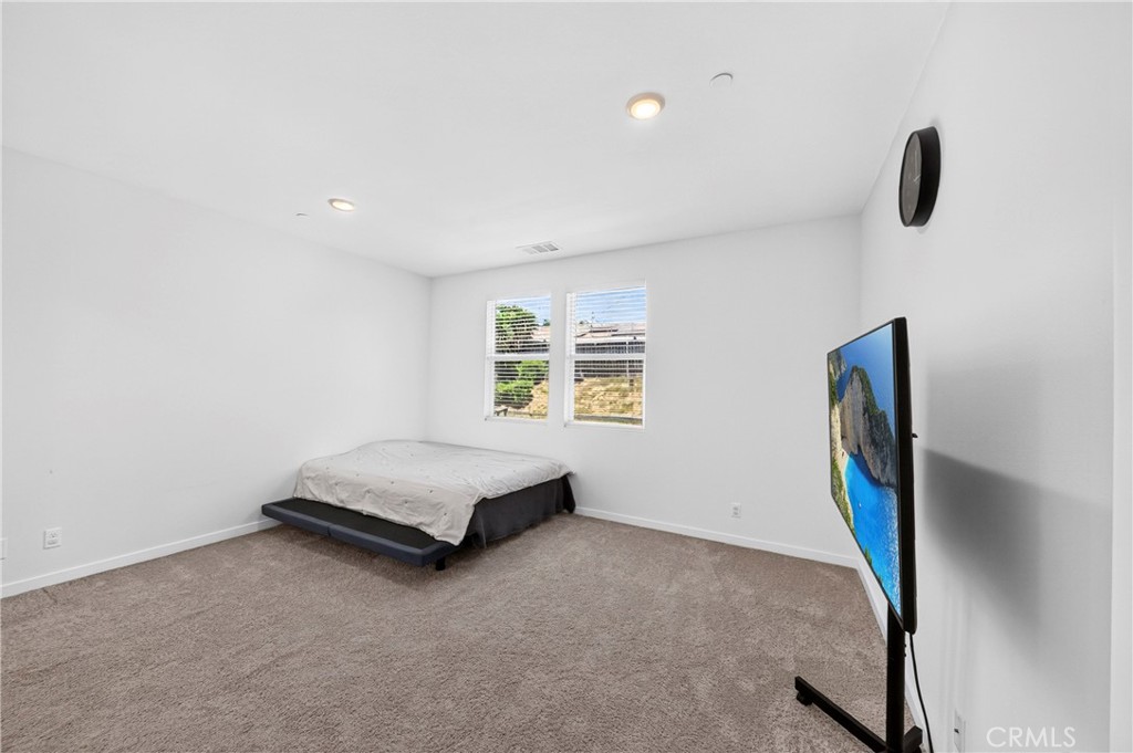 306 Vista Drive 103, La Habra CA 90631 - photo 25