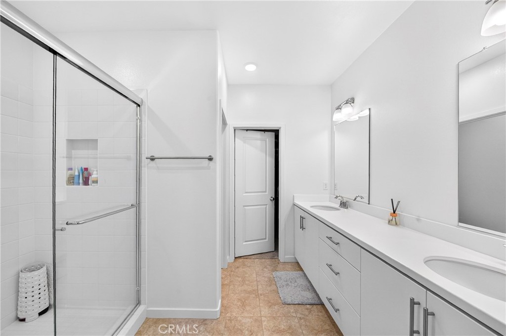 306 Vista Drive 103, La Habra CA 90631 - photo 30