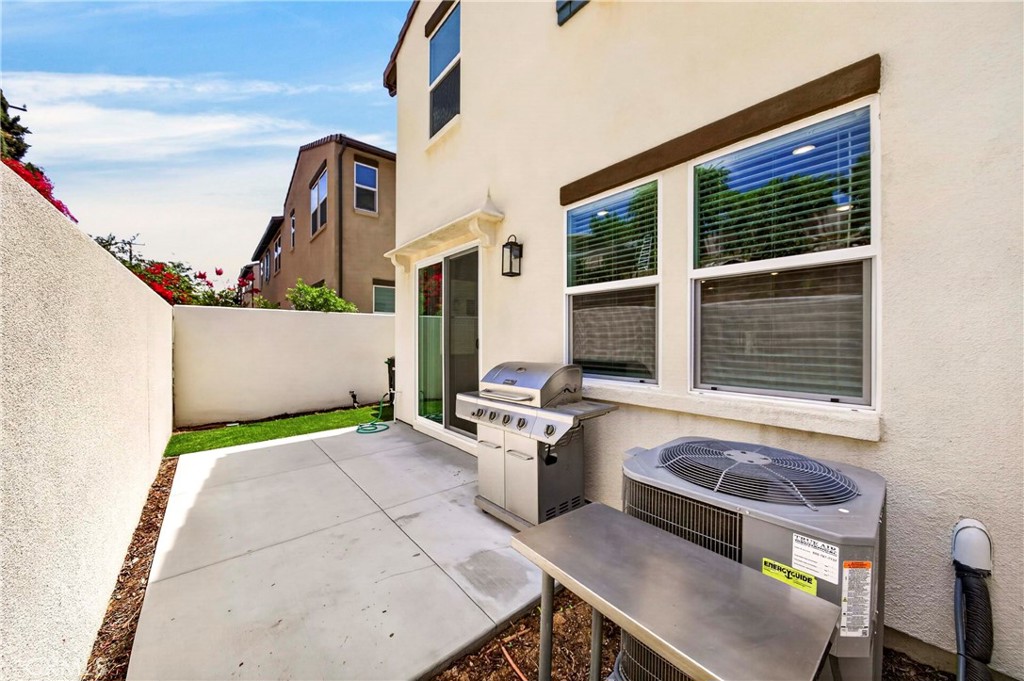 306 Vista Drive 103, La Habra CA 90631 - photo 32