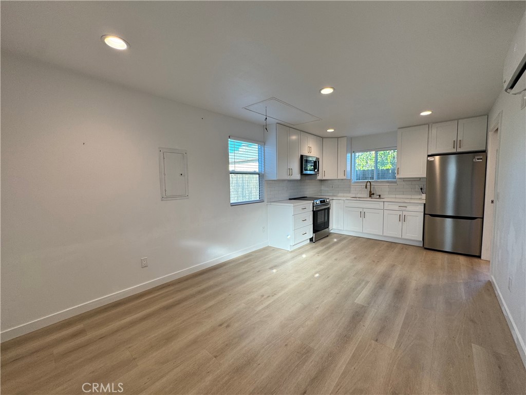 320 S Colfax 2, La Habra CA 90631 - photo 5
