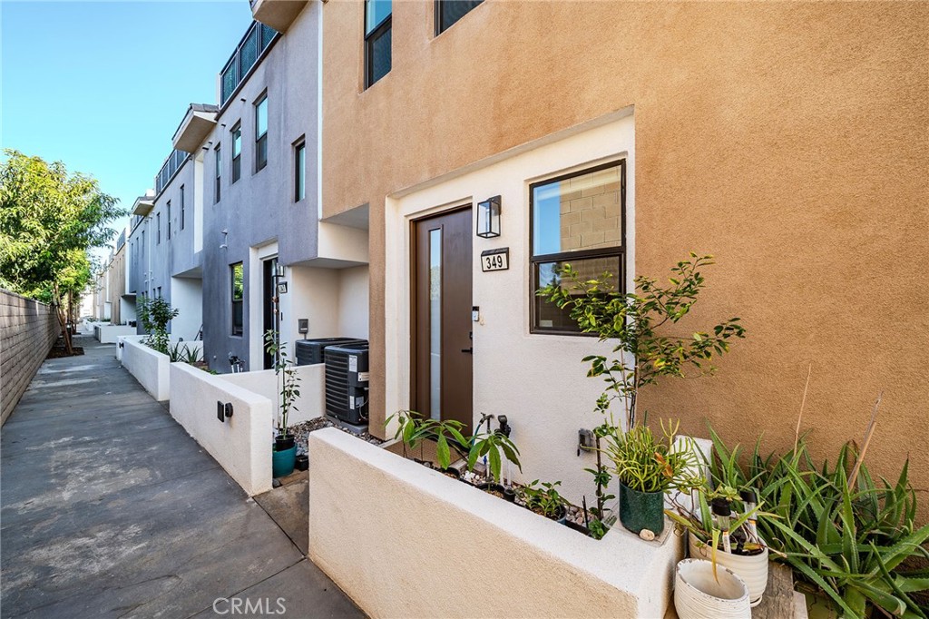 349 S Cypress Street, La Habra CA 90631 - photo 2