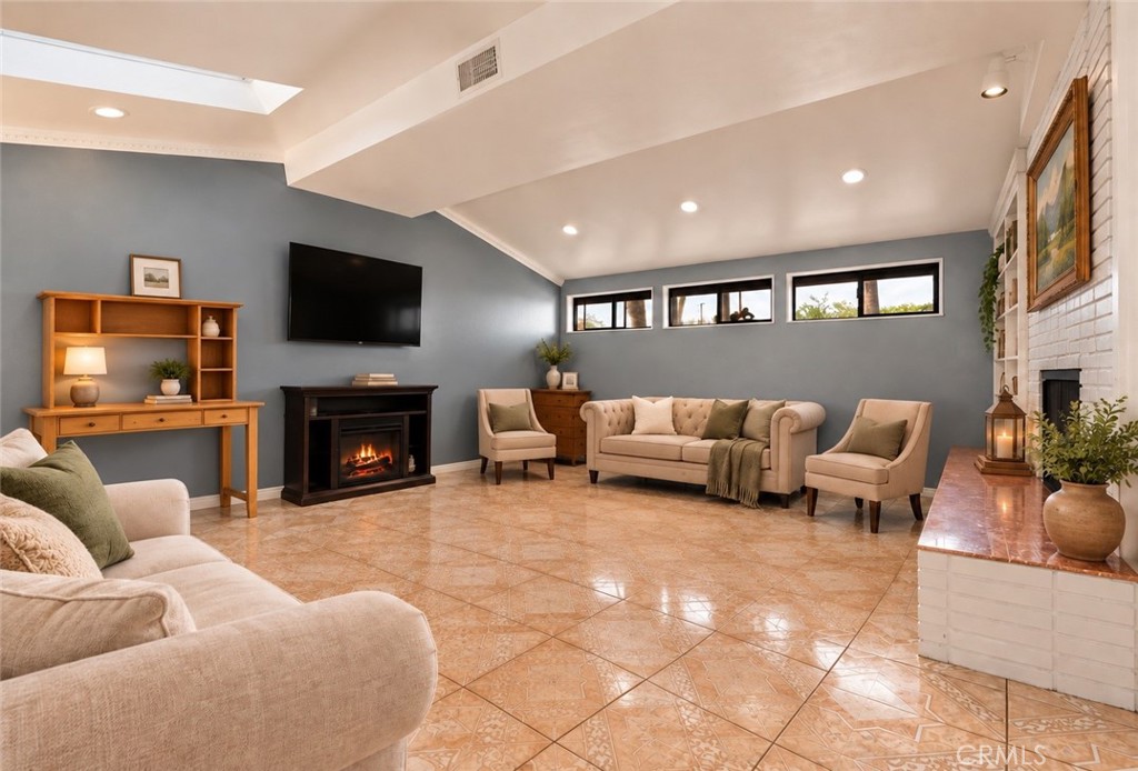 350 E Greenwood, La Habra CA 90631 - photo 15