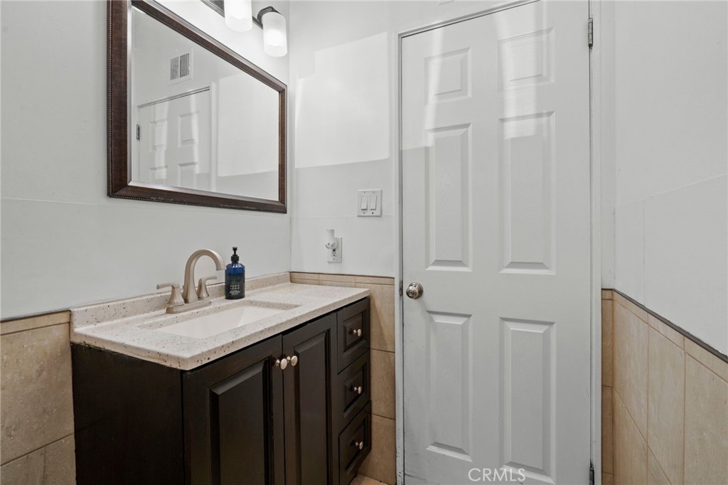 350 E Greenwood, La Habra CA 90631 - photo 25