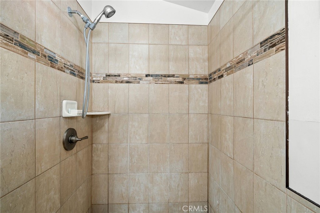 350 E Greenwood, La Habra CA 90631 - photo 27