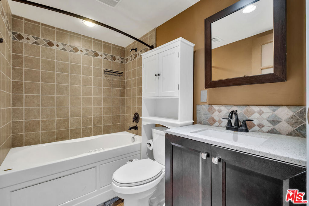 351 S Monte Vista Street 7, La Habra CA 90631 - photo 5