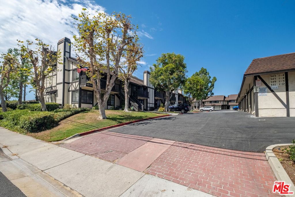 351 S Monte Vista Street 7, La Habra CA 90631 - photo 18