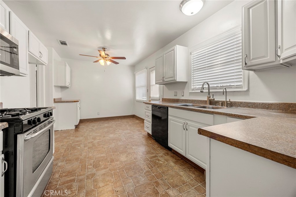 401 N Colfax, La Habra CA 90631 - photo 10