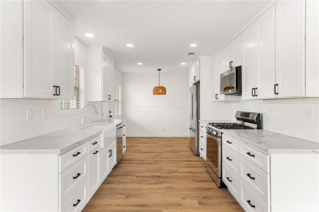 401 N Dexter, La Habra CA 90631 - photo 2