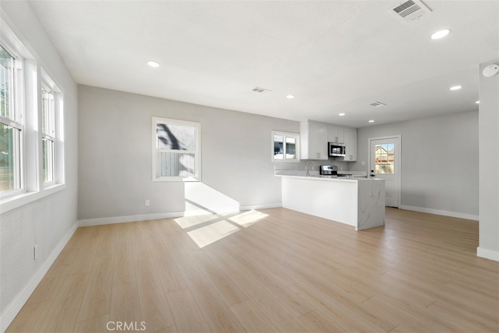 416 S Bedford, La Habra CA 90631 - photo 2