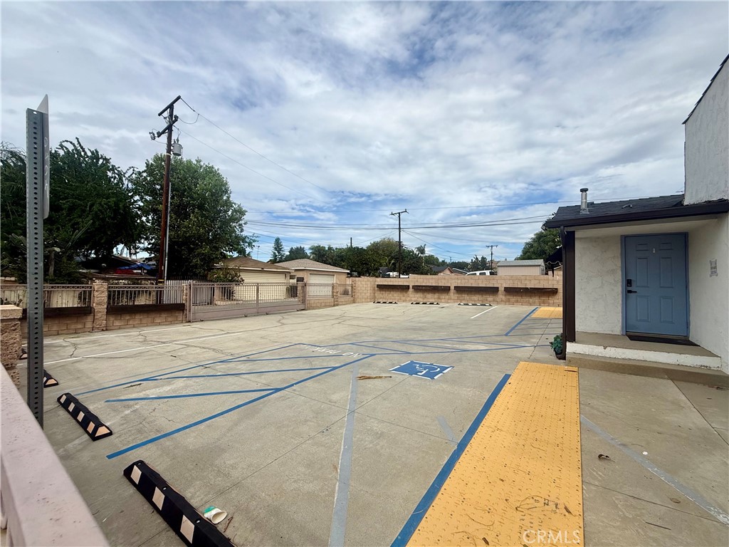 501 N Harbor, La Habra CA 90631 - photo 3